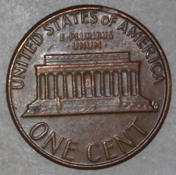 1982-P-Lincoln-Memorial-Cent-With-Genuine-Rim-Clip?-Found-CRH